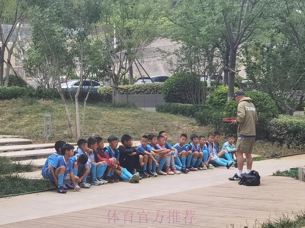 2015"鲁能·潍坊杯"国际青年足球邀请赛七月开战 2015"鲁能·潍坊杯"国际青年足球邀请赛七月开战